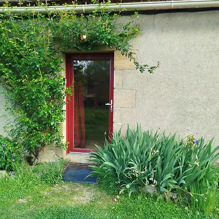 Le Des Fours 3* Agonges