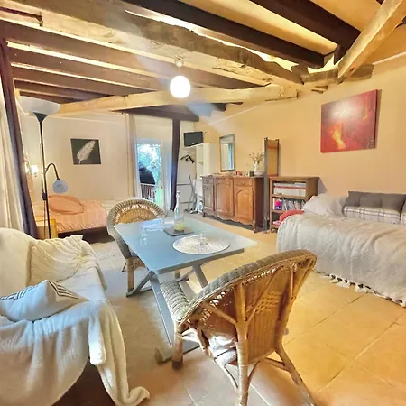 Guest house Le Des Fours Agonges